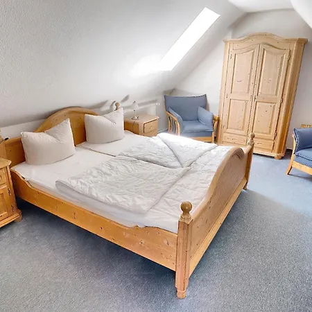 Wittek, Birgit-christin, Whg 8